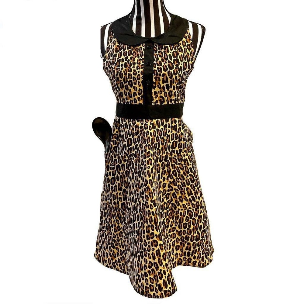 Sourpuss Retro Leopard Print Full Apron Sourpuss  New